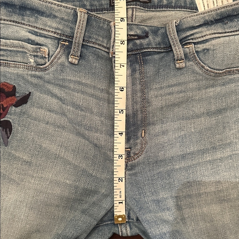 Abercombie & Fitch Embroidered Skinny Jeans Size 4/27 (C15) - Picture 7 of 13